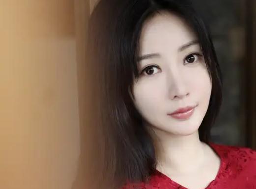 八字命理：细说岁运并临