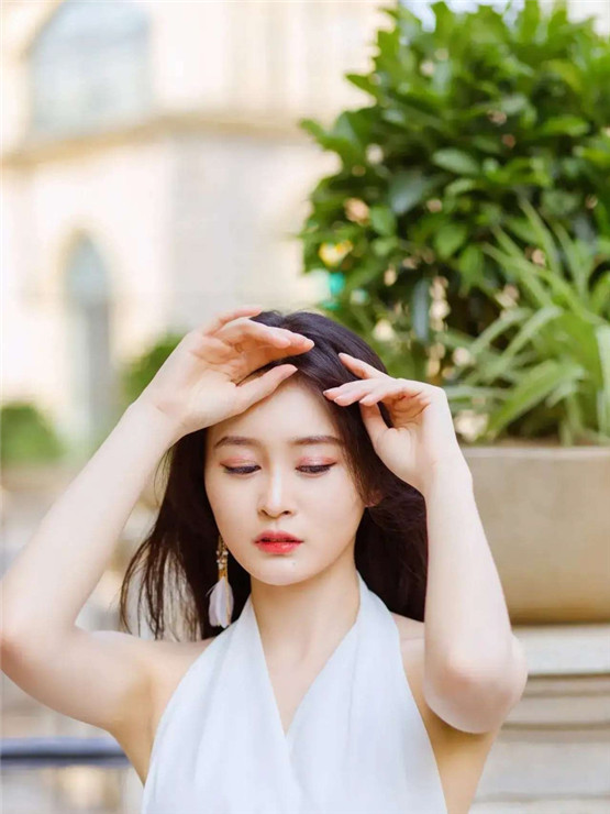 2025年11月28号出生女宝宝八字缺什么？是什么命查询？