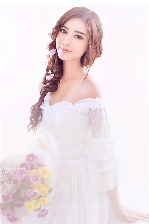 什么八字人不显老?