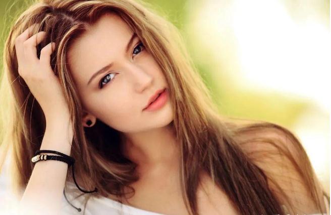 命理学：从自己或对方的八字里看配偶是否有外遇？