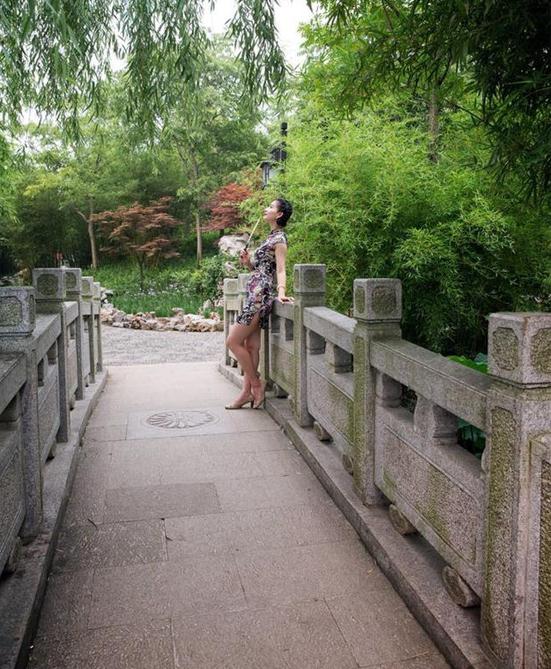 八字月时相冲，真的会到老一场空么？